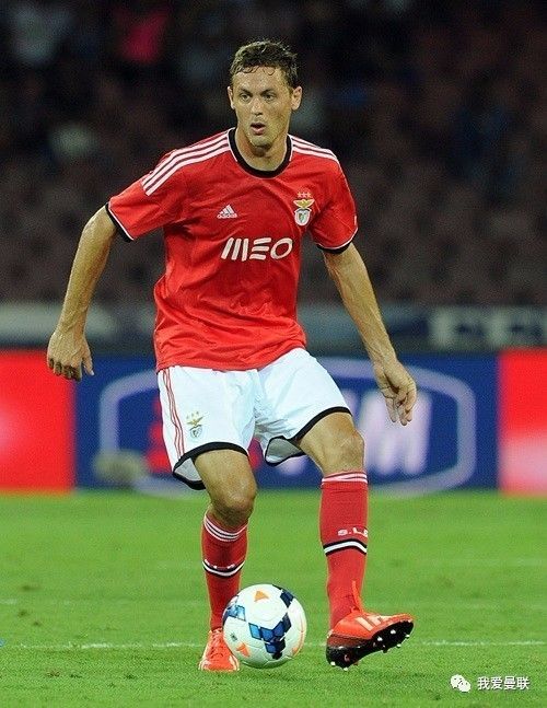 爱游戏-包含赛后托特纳姆调整名单以备葡超，主帅复盘环节打磨，压力陡增，阵容厚度经受考验的词条-爱游戏