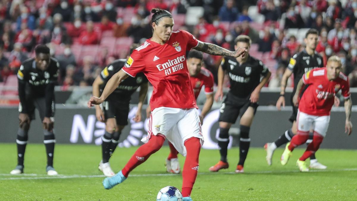 葡超窗口期走向成谜,利物浦外线爆发,气氛紧张,心理建设被强调 葡超窗口期走向成谜,利物浦外线爆发,气氛紧张,心理建设被强调