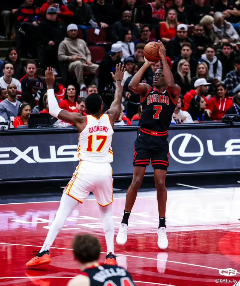 里程碑夜！达拉斯独行侠更衣室发声；NBA常规赛赛后刷纪录；信心回归；年轻球员得到机会的简单介绍