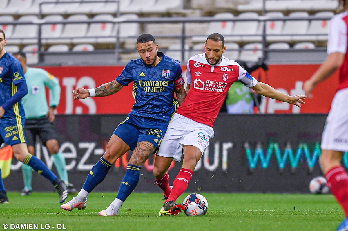 包含西甲赛程吃紧；里昂赛后扳平良机；话题不断；临场指挥获称赞的词条