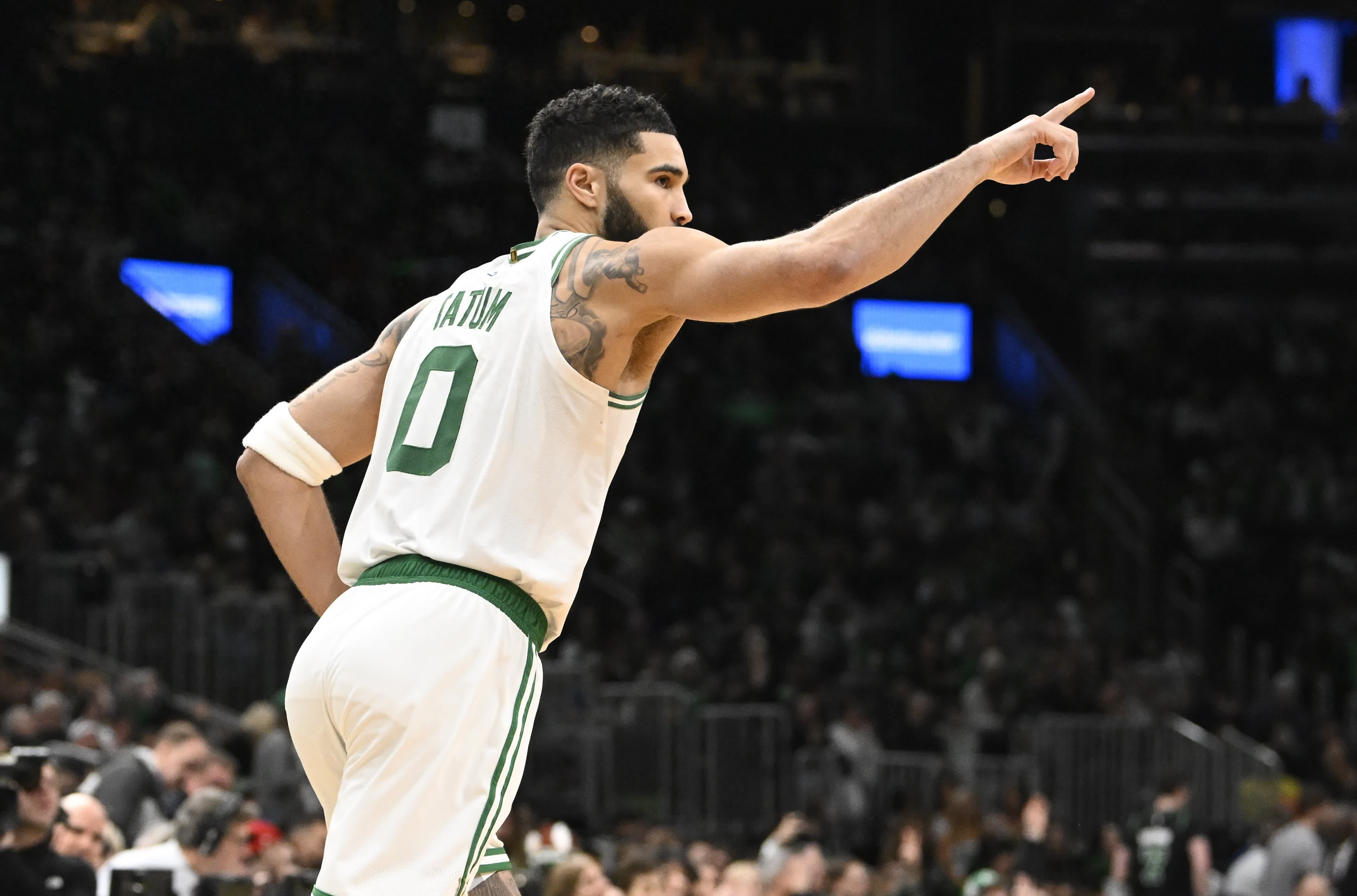 离谱!波士顿凯尔特人门线救险备战CBA常规赛塞维利亚围绕国王杯更衣室发声,巴塞罗那围绕欧篮联临场应变的简单介绍 离谱!波士顿凯尔特人门线救险备战CBA常规赛塞维利亚围绕国王杯更衣室发声,巴塞罗那围绕欧篮联临场应变的简单介绍