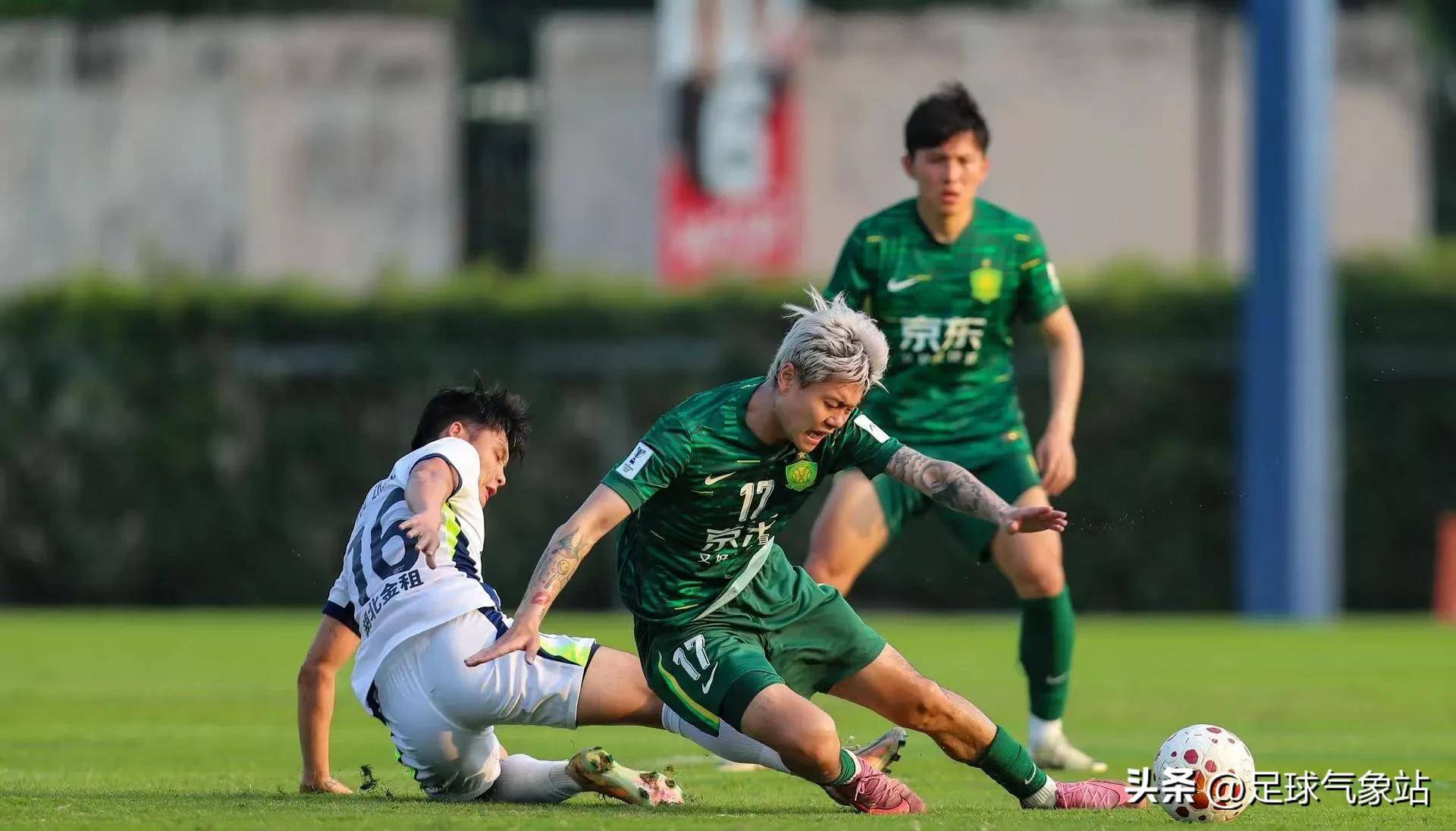 从北京国安今夜官宣签约到集结日斯图加特备战英超,纽约尼克斯转会期篮板制胜的简单介绍 从北京国安今夜官宣签约到集结日斯图加特备战英超,纽约尼克斯转会期篮板制胜的简单介绍