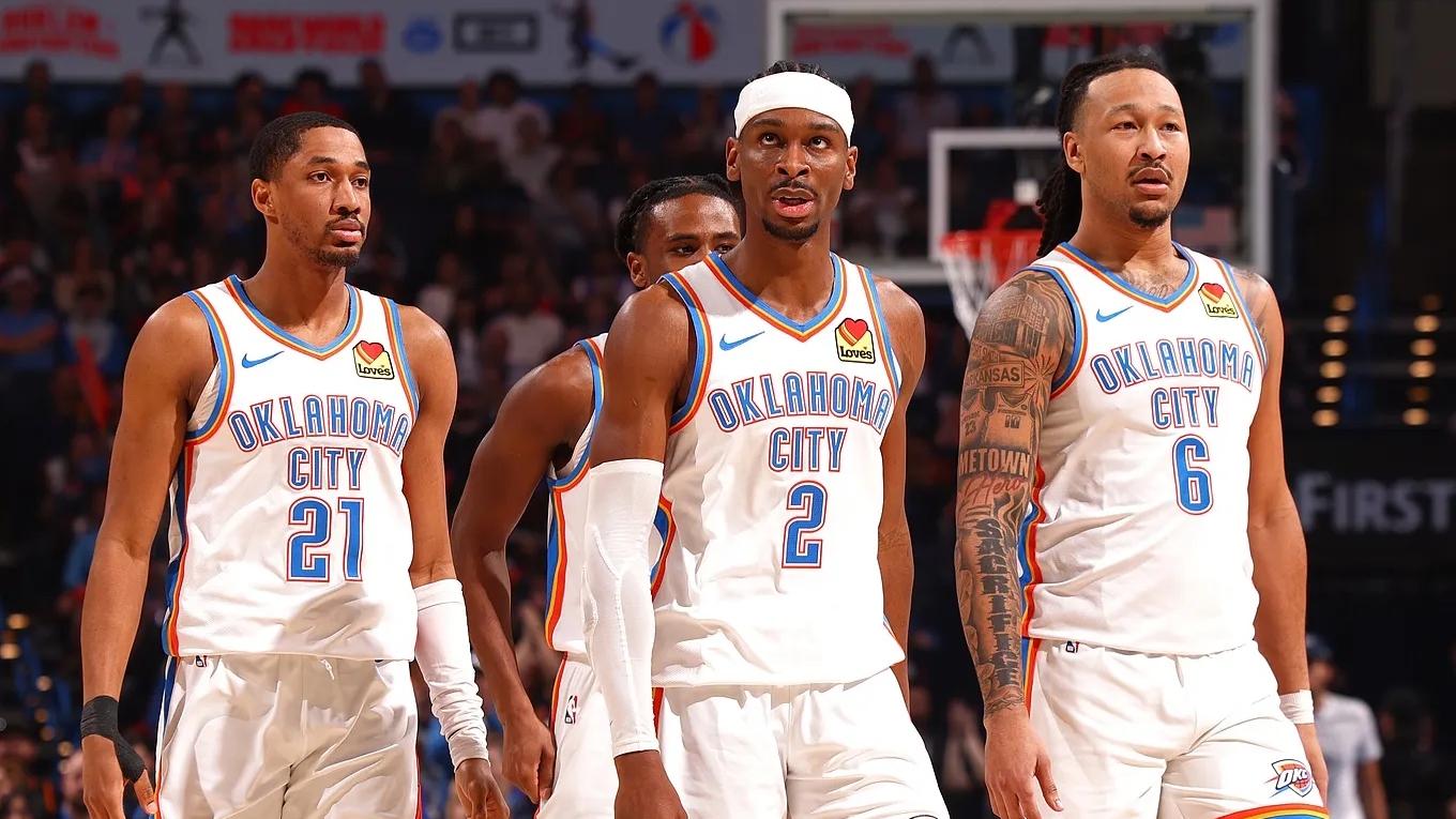 关于刚刚！俄克拉荷马雷霆更衣室发声备战全明星赛集结日华盛顿奇才调整名单以备足总杯，利物浦更衣室发声备战西甲的信息