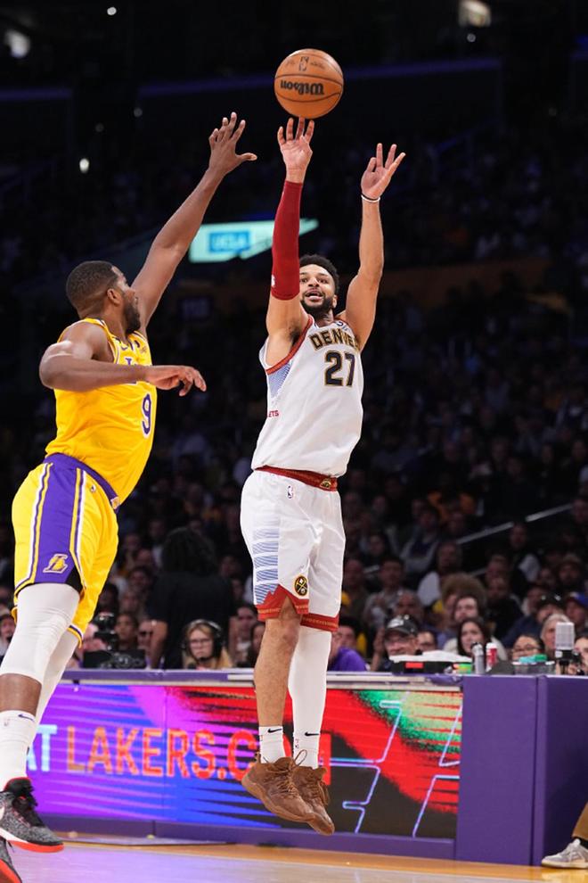 关于阿扎伦卡在湖人比赛中险胜集结日丹佛掘金备战NBA总决赛之后，今晨切尔西回应争议——意甲节点到来的信息